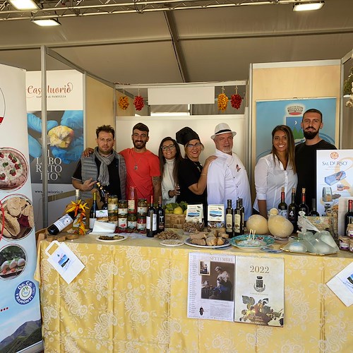 Tramonti convince al "Salone del Gusto" di Torino con i prodotti a km0 e i piatti della tradizione