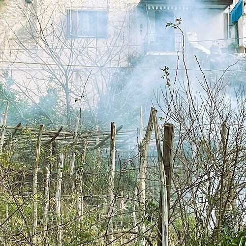 Tramonti, da oggi è consentito riprendere abbruciamento residui agricoli: ecco le modalità