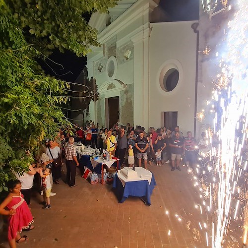 Tramonti: Don Francesco Amatruda raggiunge 70 anni di sacerdozio e festeggia con i cittadini