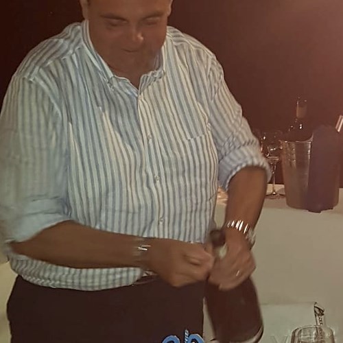 Tramonti, i 60 anni del ristoratore Marcello Ferrara: festa con ex Napoli Massimo Crippa [FOTO]