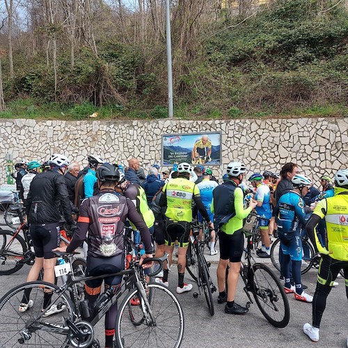 Tramonti ricorda per sempre il passaggio di Pantani nel Giro d'Italia del 1997 /FOTO