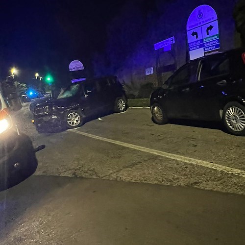 Tramonti. Scontro frontale al bivio di Cesarano, due persone in ospedale /foto