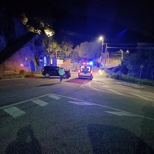 Tramonti. Scontro frontale al bivio di Cesarano, due persone in ospedale /foto