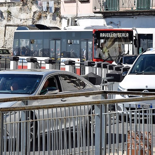 Trasporto pubblico a Ravello: stabilite tariffe TAXI, in servizio navetta via Tramonti