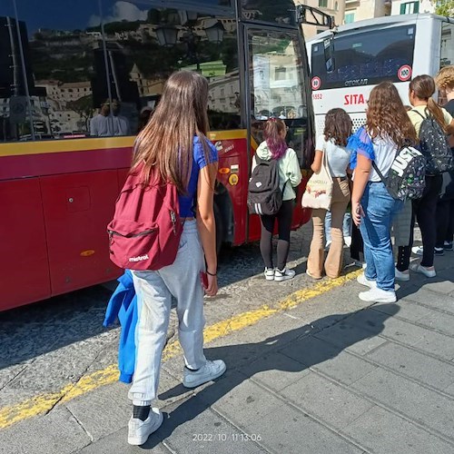 Trasporto scolastico, parla l’onorevole Luca Cascone: «Regione pronta a finanziare tutti i servizi aggiuntivi necessari»