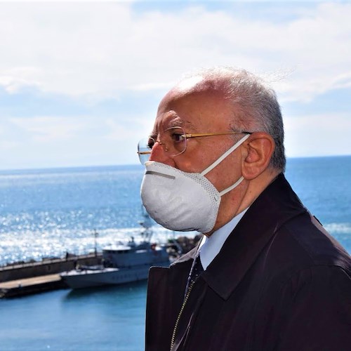 Trivelle nel Golfo di Salerno, De Luca avverte: «Non consentiremo estrazioni davanti alla Costiera Amalfitana»