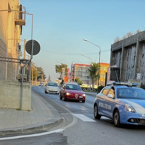 Trovato in possesso di materiale pedopornografico, ai domiciliari 74enne di Salerno