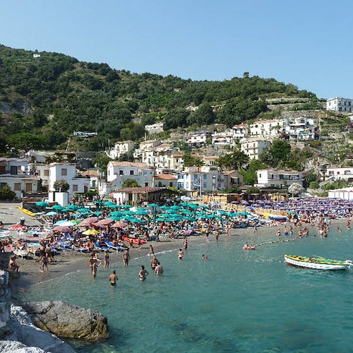Turismo balneare in crescita, gli italiani tornano al mare