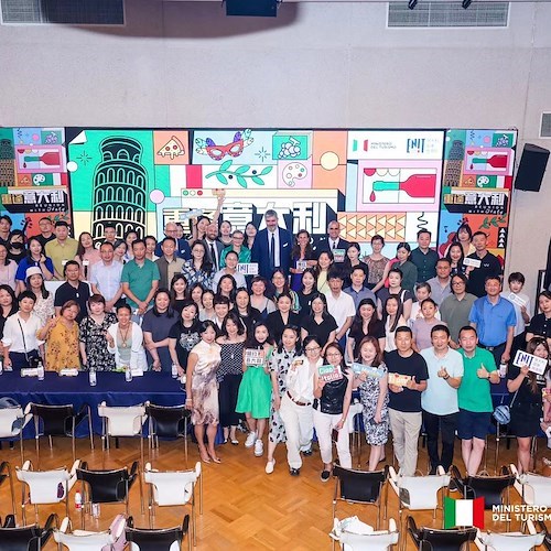 Turismo: Enit rilancia le relazioni con i tour operator cinesi. Ministro Zheng: «Italia in cima alle nostre preferenze»