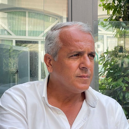 Turista ad Ischia ucciso in 5 giorni dalla legionella. Ma come si sviluppa e come agisce il batterio?