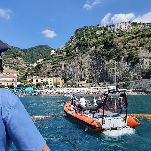 Tutela mare Costa d'Amalfi: intervento di Guardia Costiera e Carabinieri tra Minori e Atrani