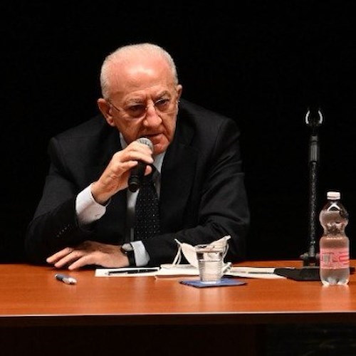 Una grande manifestazione per la pace a Napoli: l’iniziativa di De Luca per sabato 29 ottobre
