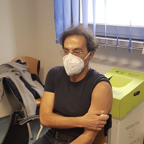 V-Day, vaccino per tre medici del Costa d’Amalfi. Lanzieri: «Giorno importante per tutti»
