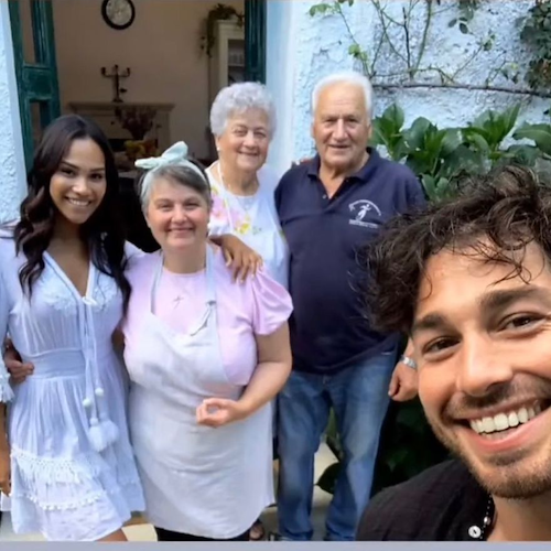 Vacanza romantica in Costa d'Amalfi per Luca Vezil e Virginia Stablum / FOTO 