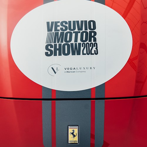 Vesuvio MotorShow: le Supercar arrivano a Napoli.<br />&copy; Vesuvio MotorShow
