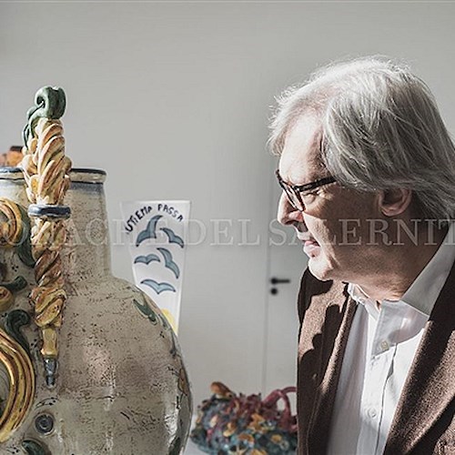 'Viaggio attraverso la Ceramica', giovedì 15 Sgarbi a Vietri per cerimonia di premiazione