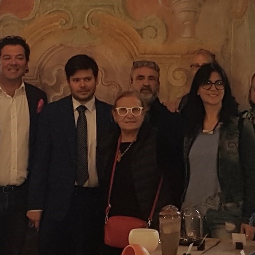 Vietri sul Mare, 13 aprile si inaugura la mostra “Sono tazza di te!”: ad esporre 100 donne designer