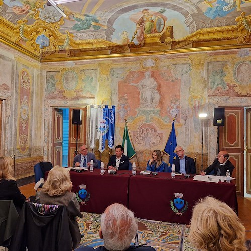Incontri di Cultura a Vietri<br />&copy; La Congrega Letteraria