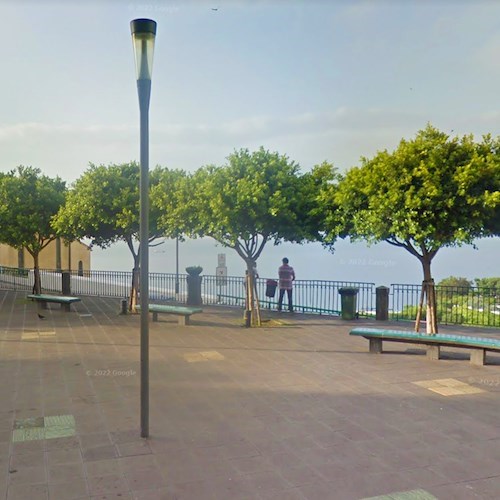 Vietri sul Mare, bambina investita da monopattino elettrico che viaggiava oltre i limiti di velocità