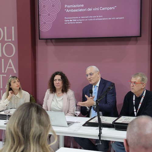 Vinitaly, premiati 19 ristoranti italiani con il riconoscimento "Ambasciatori dei Vini della Campania"