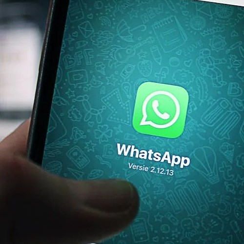 WhatsApp mette il lucchetto ai messaggi privati con la funzionalità "Chat Lock"