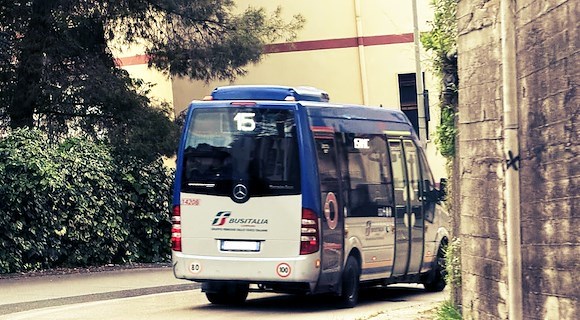 Autista sanzionato per aver donato il sangue: il sindacato attacca Busitalia Campania
