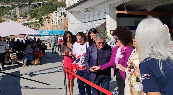 La “Galizia” scende in mare in ricordo di Gigi