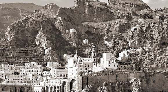 Monte Aureo nel 1950: lo scatto di Konrad Helbig svela un paesaggio brullo e senza vegetazione