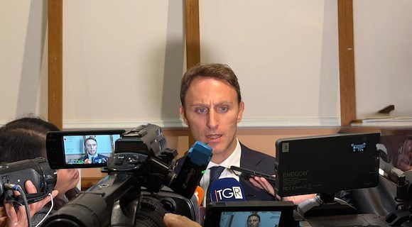 Politica, Piero De Luca: “La Campania motore del Sud grazie agli investimenti della Regione. Il Governo resta fermo”