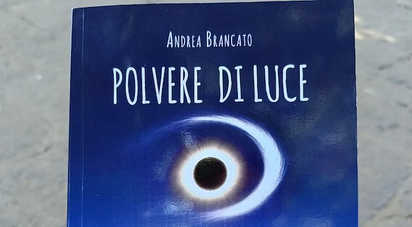 "Polvere di luce", 1° luglio a Cava de' Tirreni nuova tappa della rassegna “Un libro (quasi) al giorno”
