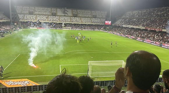 Salernitana: il giudice infligge un 0-3 a tavolino e due partite a porte chiuse