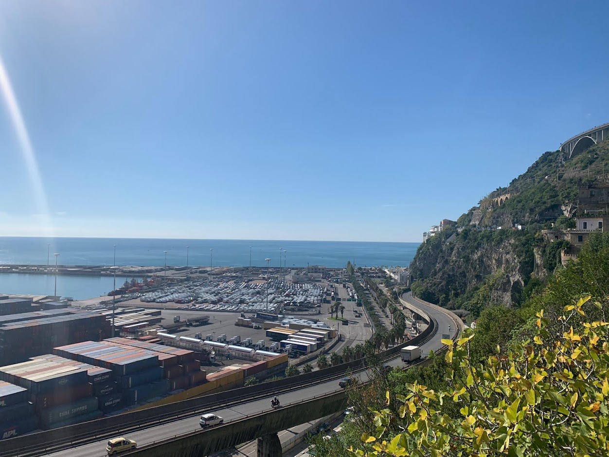 Il Vescovado – Fuerte caída del tráfico marítimo en el puerto de Salerno: -12,2% en julio en comparación con el mismo mes de 2021