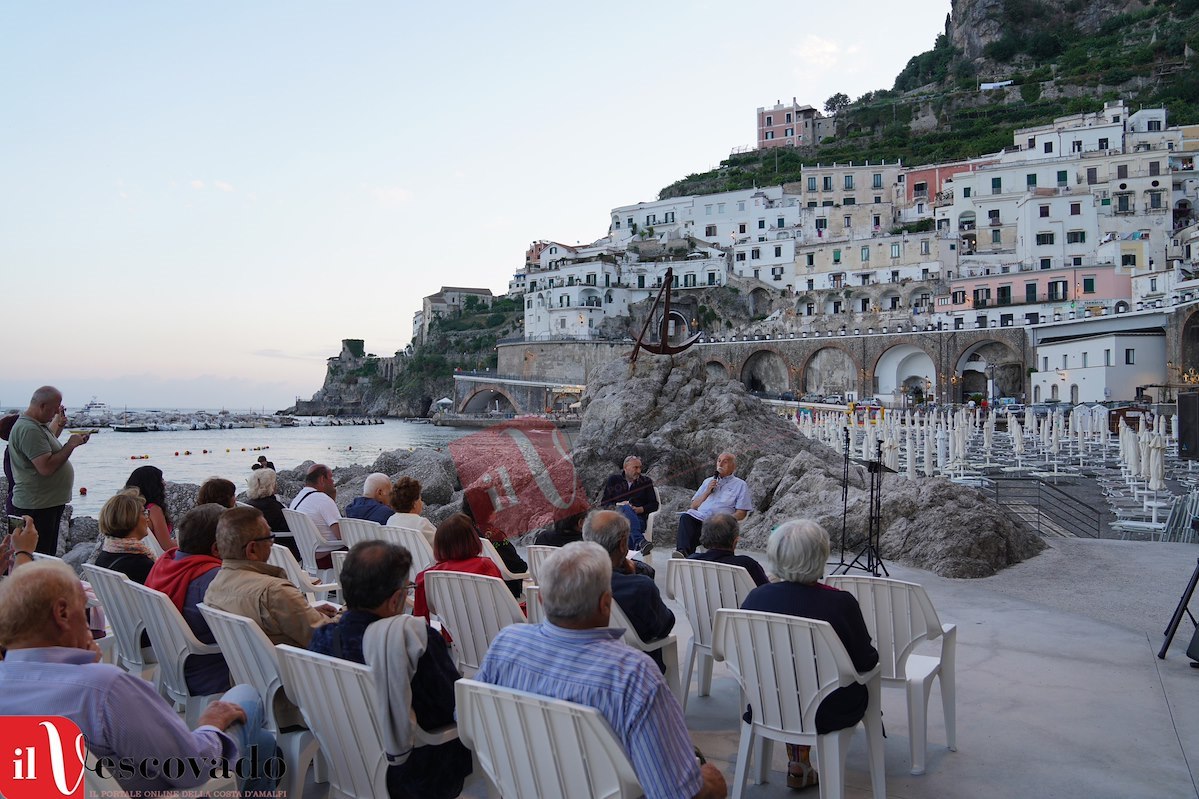 Il Vescovado - Il 2 maggio Alfonso Bottone presenta a Minori il programma  di ..incostieraamalfitana.it 2024