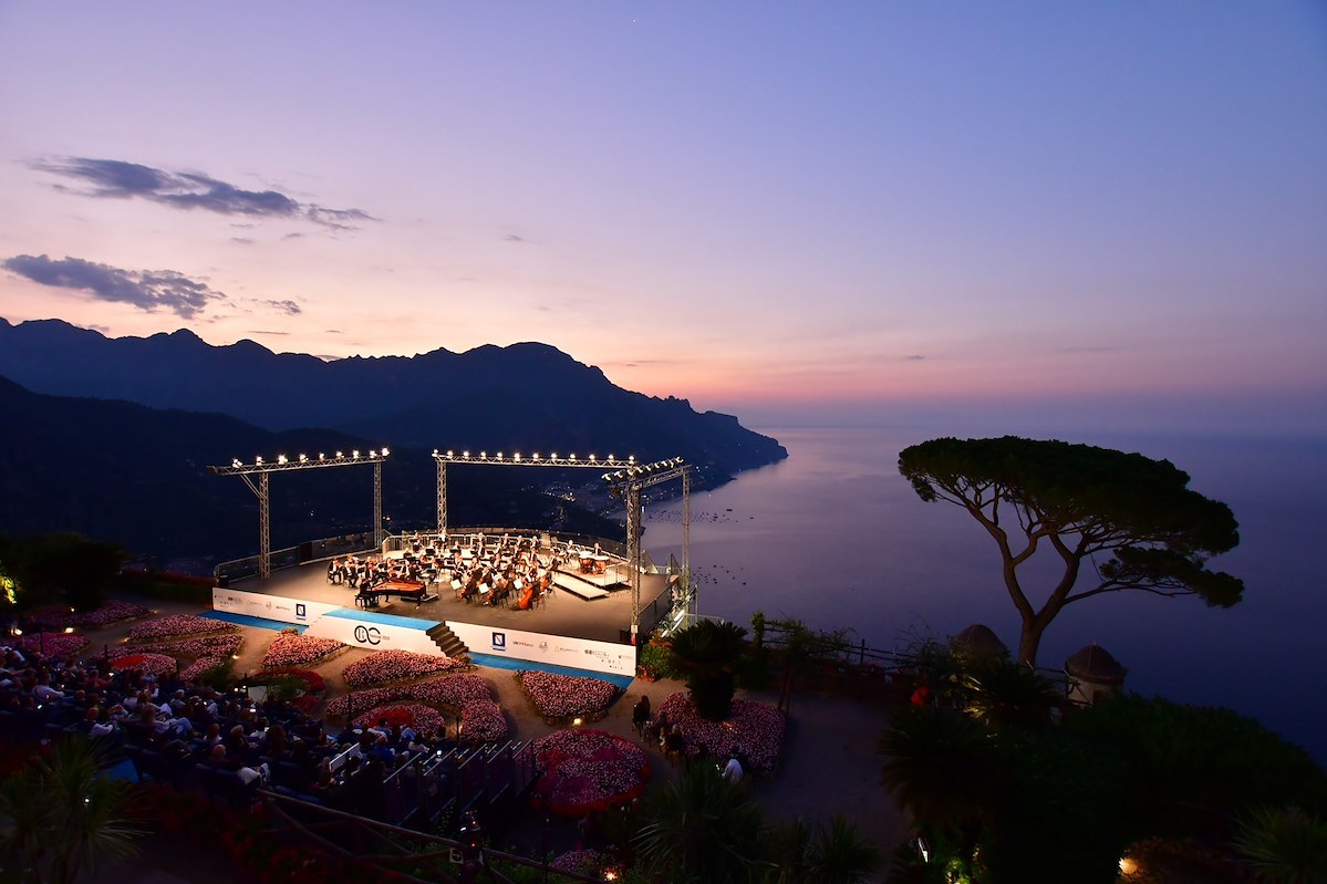 Il Vescovado - Ravello Festival: 24 giugno si presenta il programma della  72esima edizione, atteso Roberto Bolle